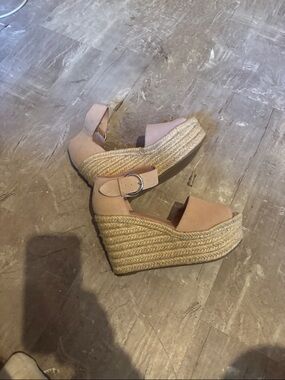 Marc Fisher Alida Pink Suede Platform Espadrille Sandal Size 7